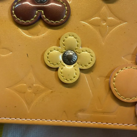 Louis Vuitton Lexington Fleurs Vernis Pochette vintage woman’s purse - Picture 15 of 16